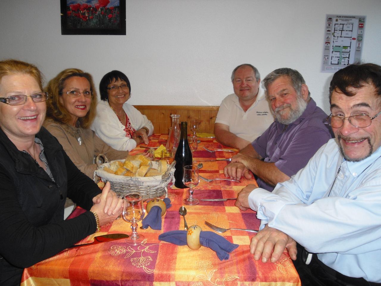 Repas du soir a la Maison de Trémontagne
