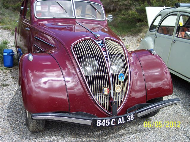 D16