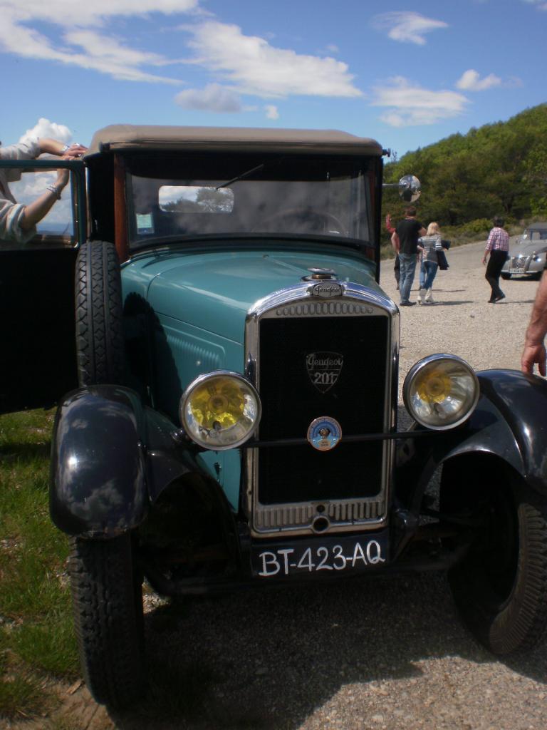 D32