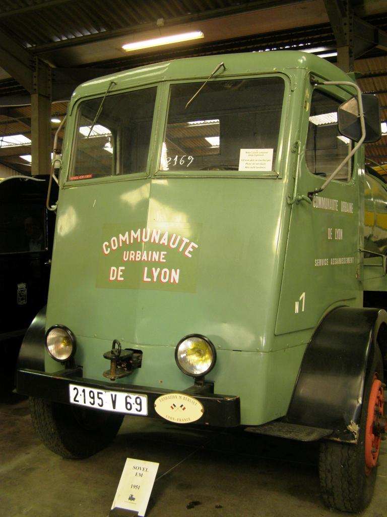 SORTIE BERLIET (130)