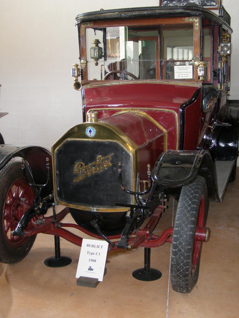 SORTIE BERLIET (57)